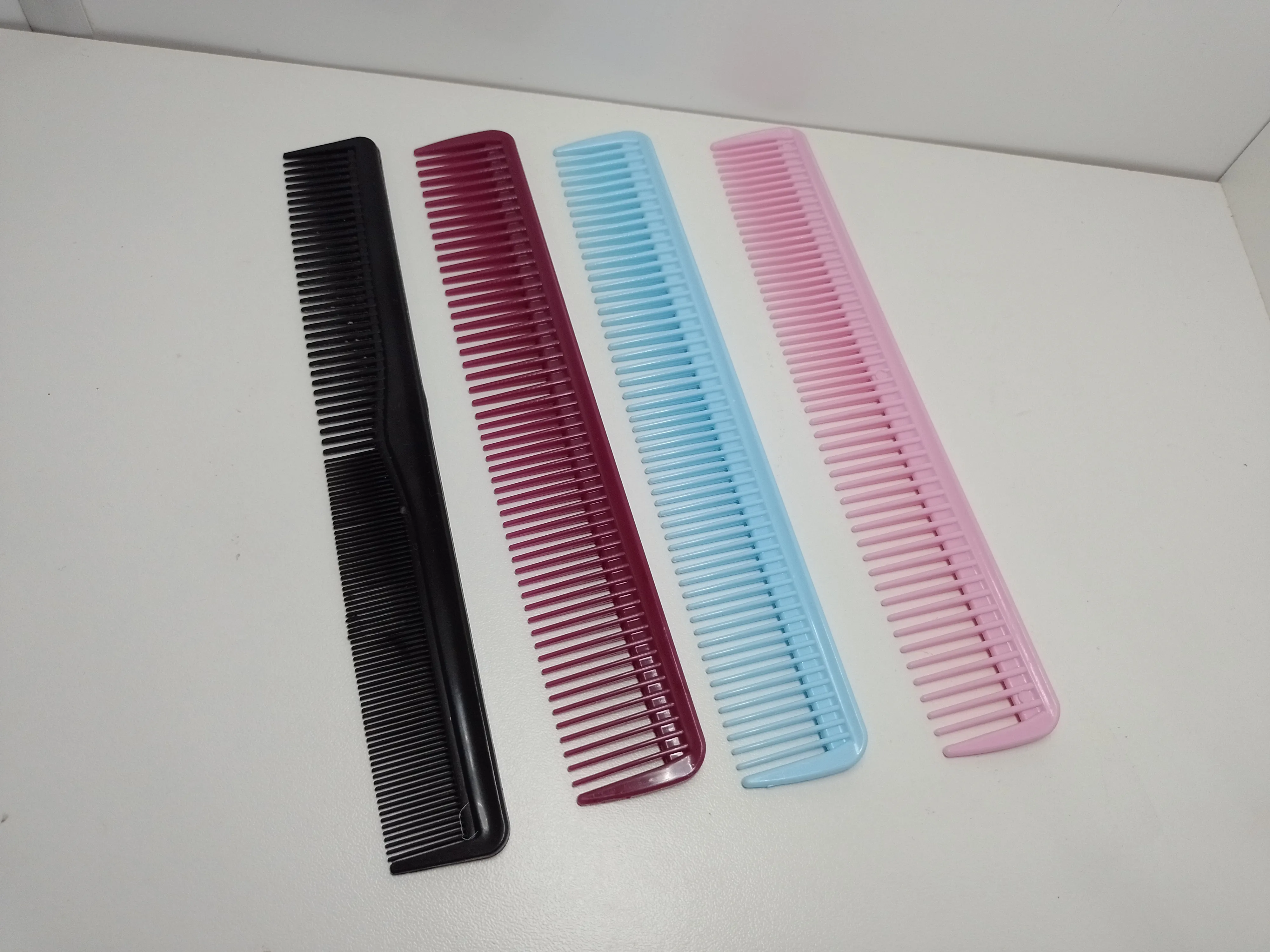 Peine de Corte Colores Varios