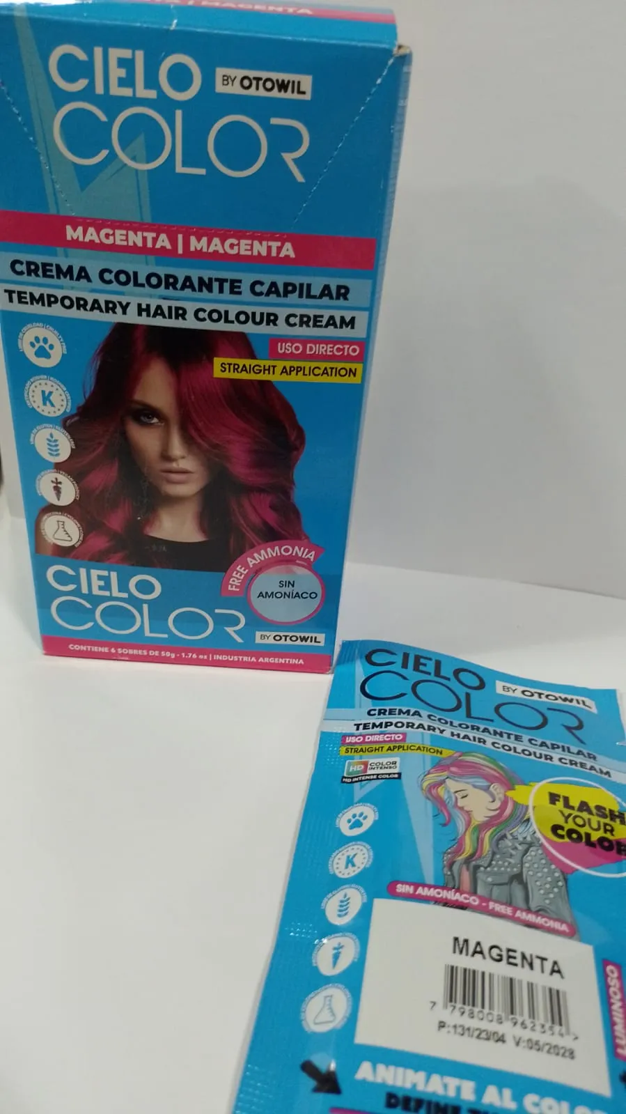 cielo color magenta