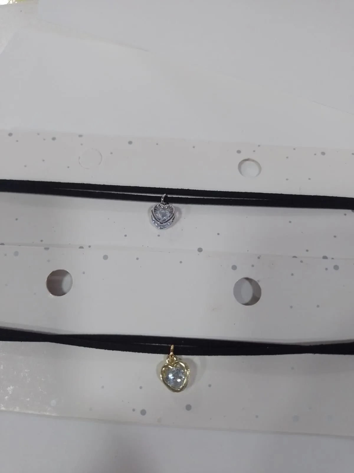 chocker gamuza