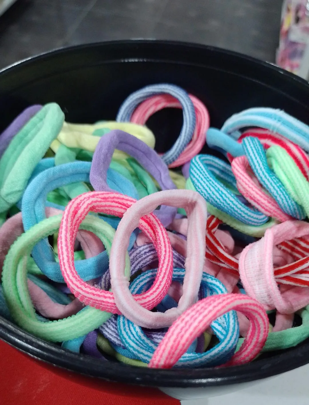 colero de colores varios