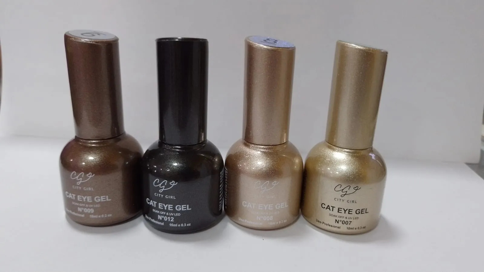 esmalte ojo de gato