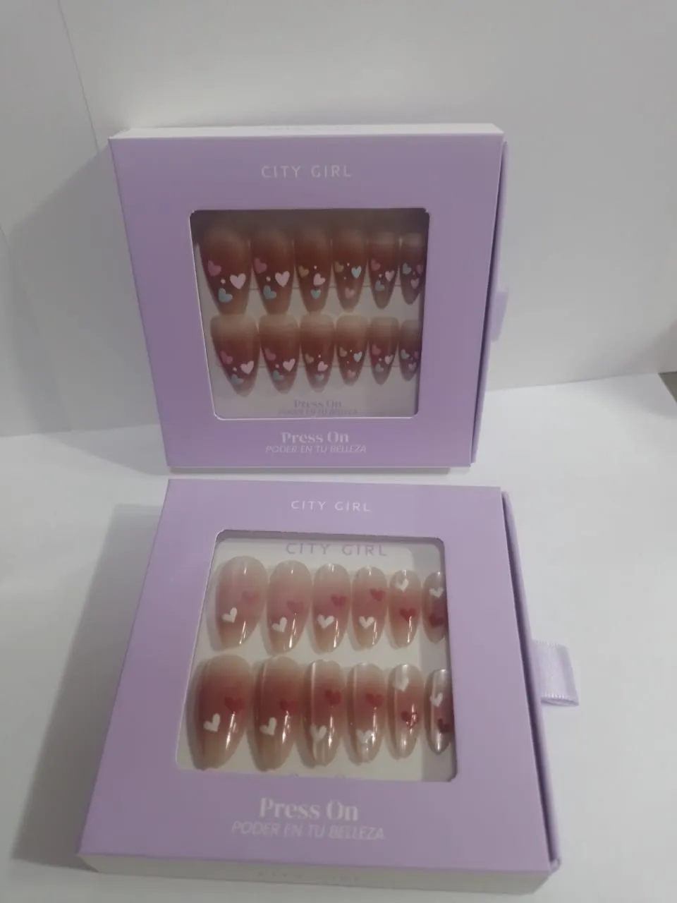 press on almendra con deco city girl