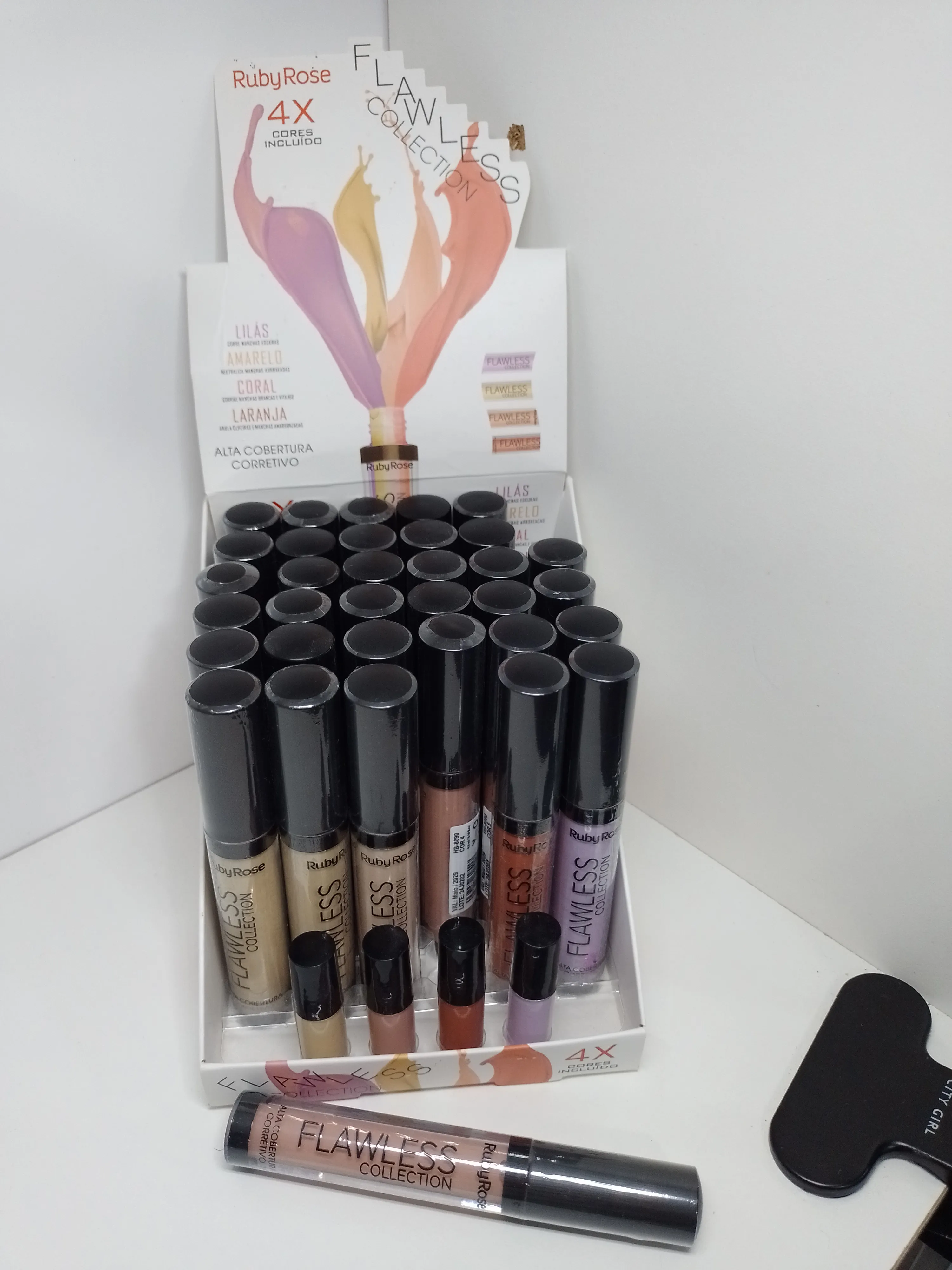 Corrector Ruby Rose