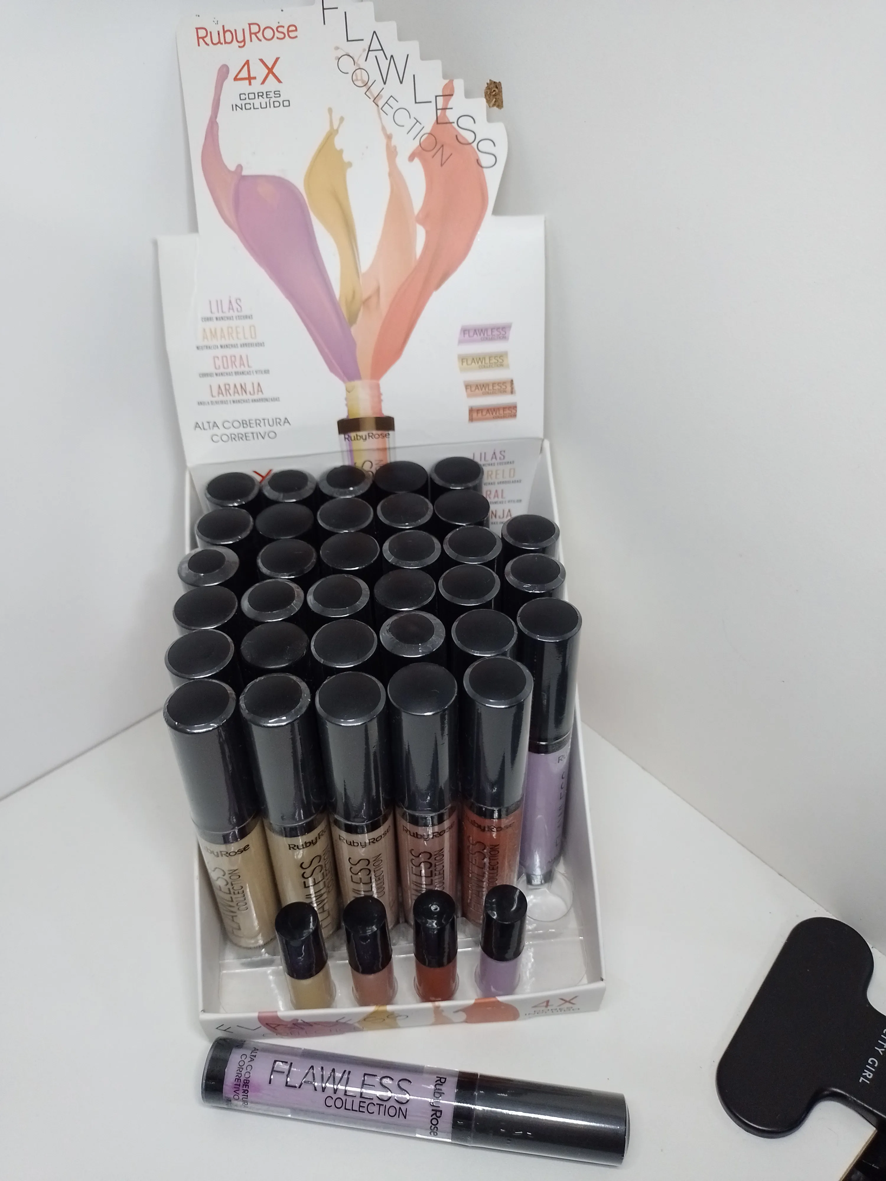 Corrector Ruby Rose