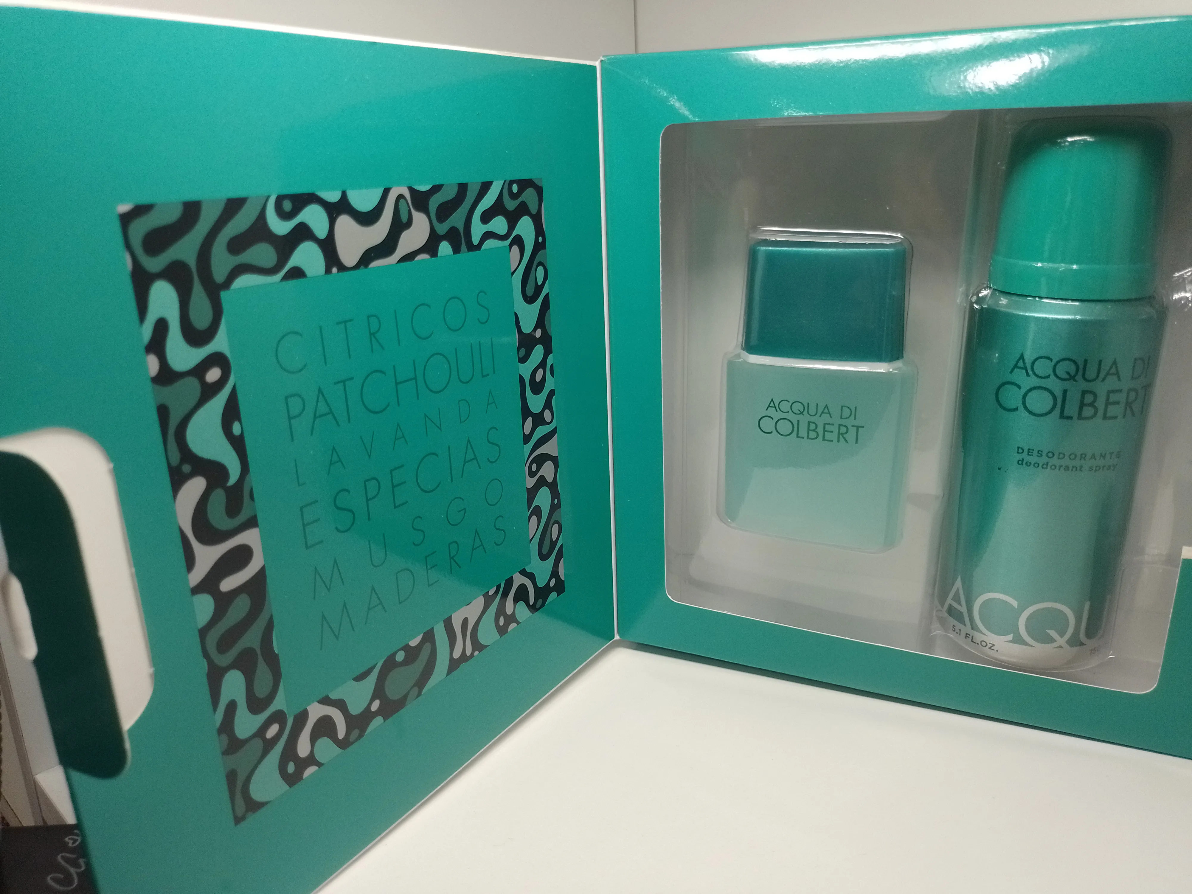 Estuche Aqua Di Colbert