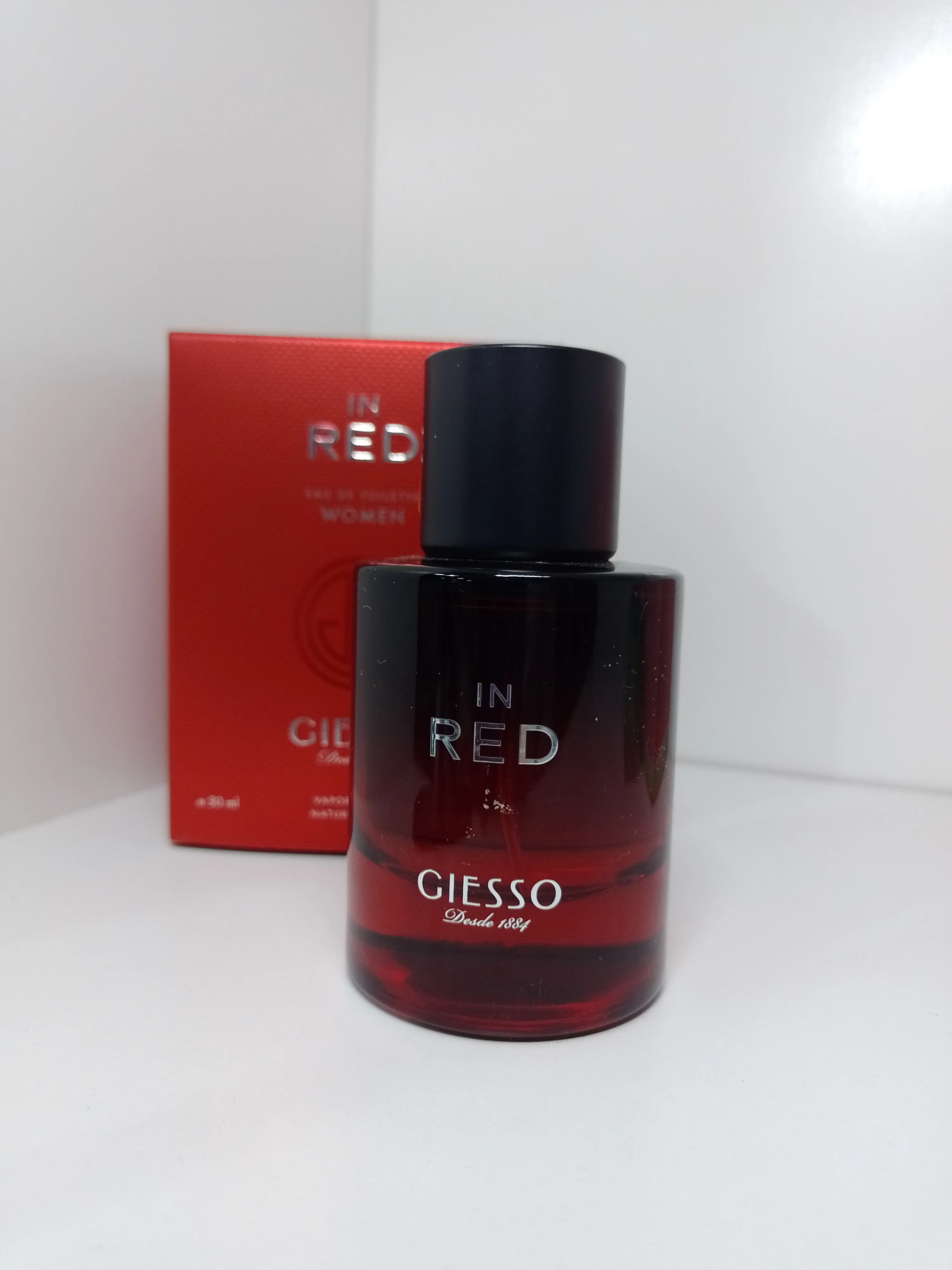 Giesso In Red