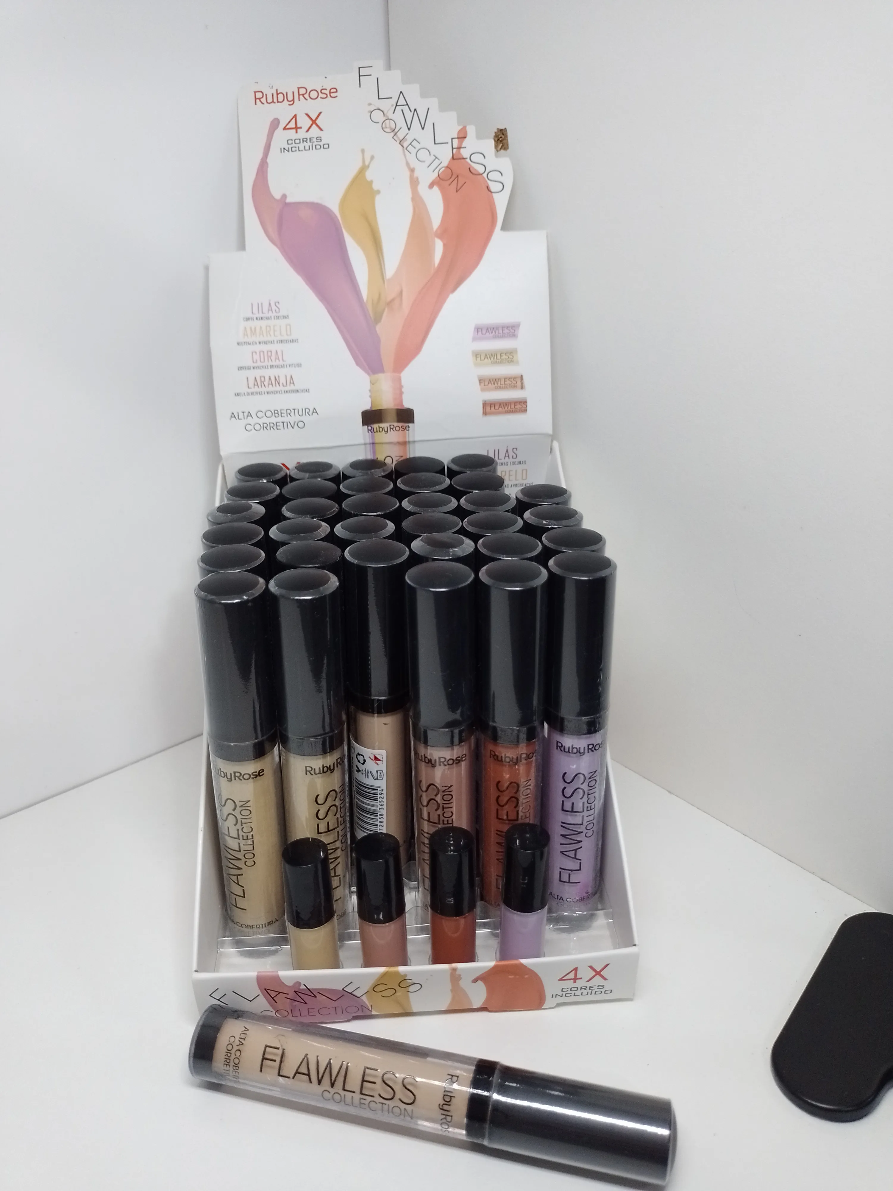 Corrector Ruby Rose