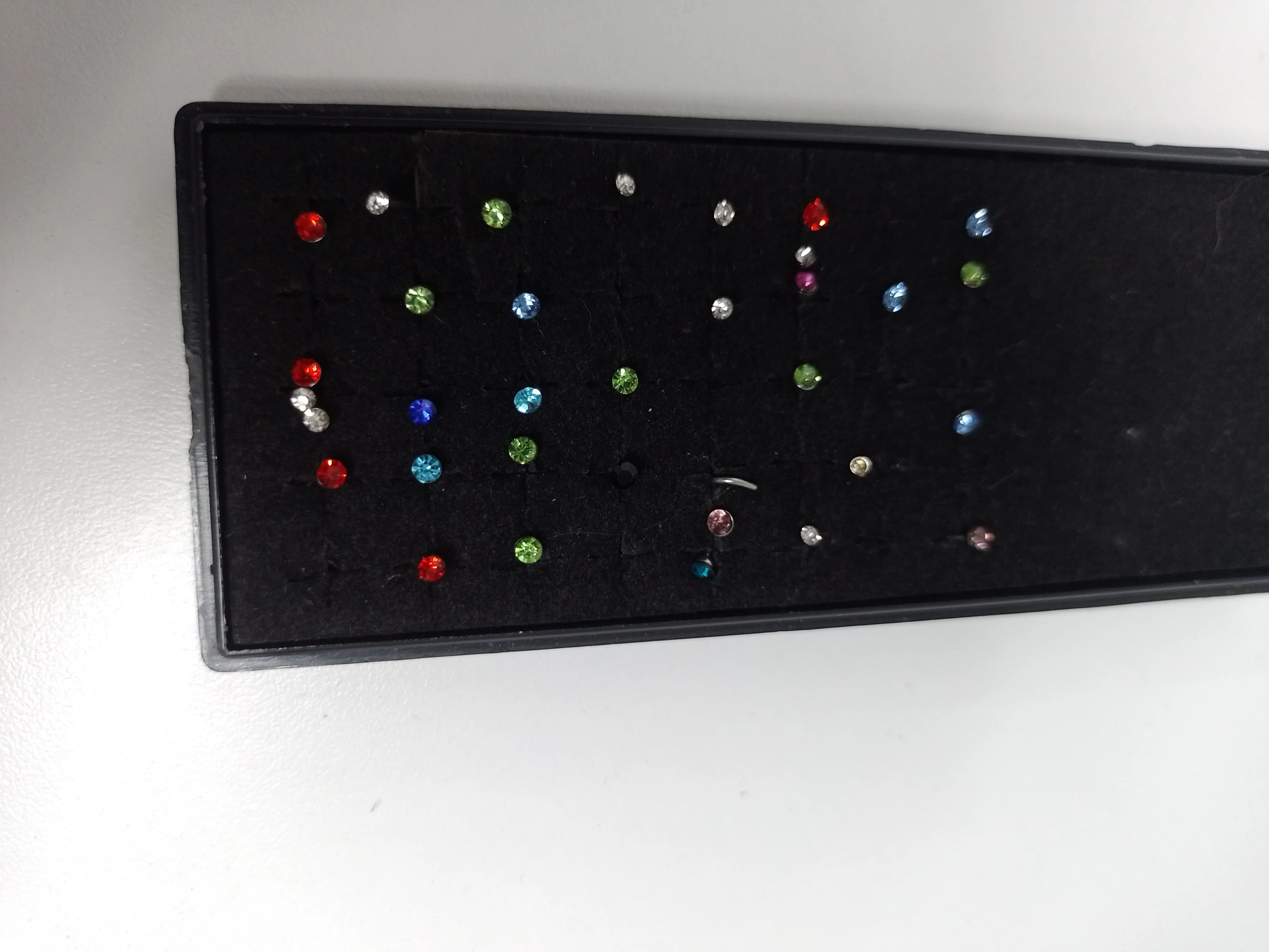 Piercing Varios Cajita Plastica