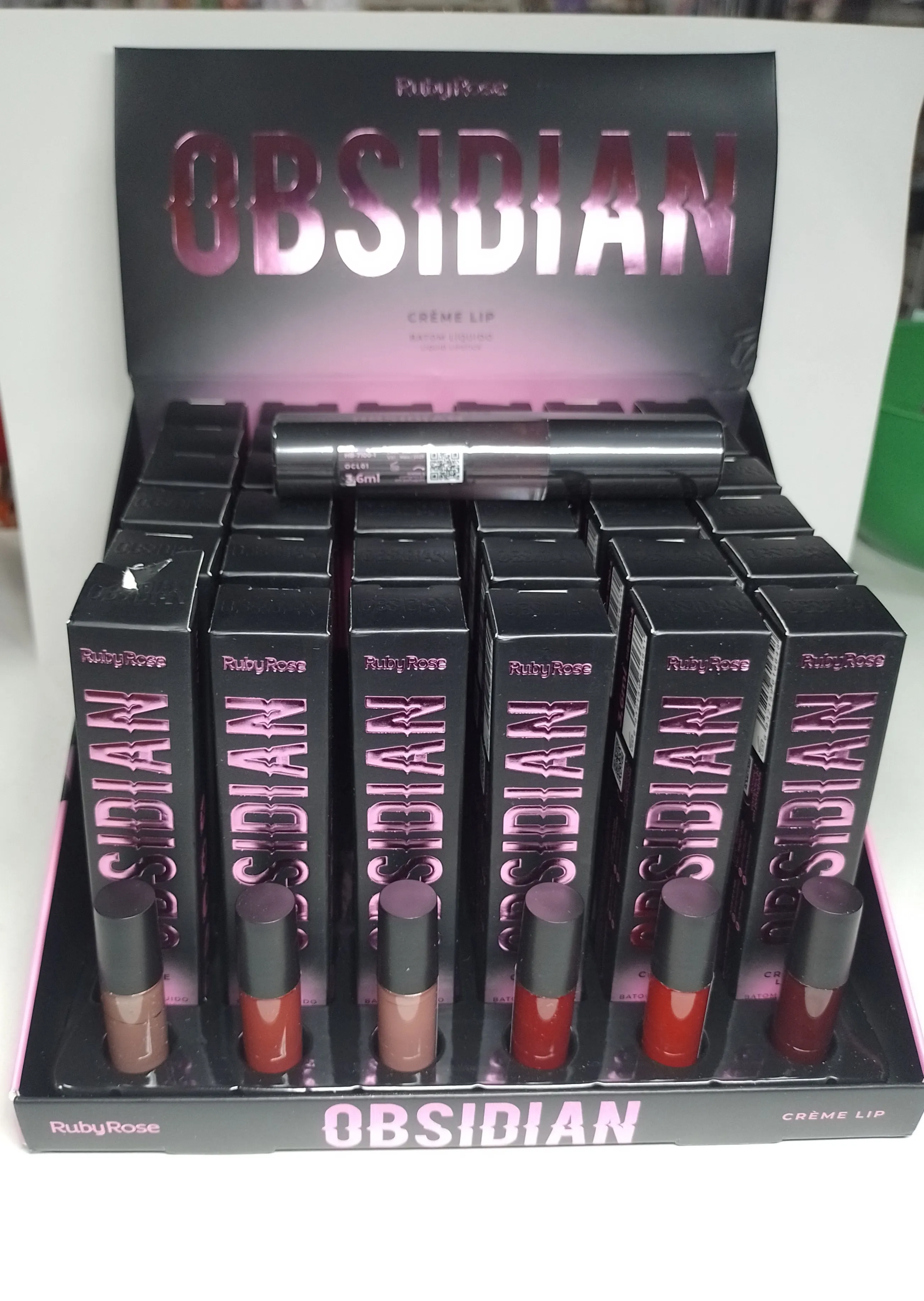 labial liquido mate obsidian