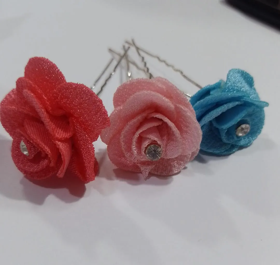 horquilla flor con strass