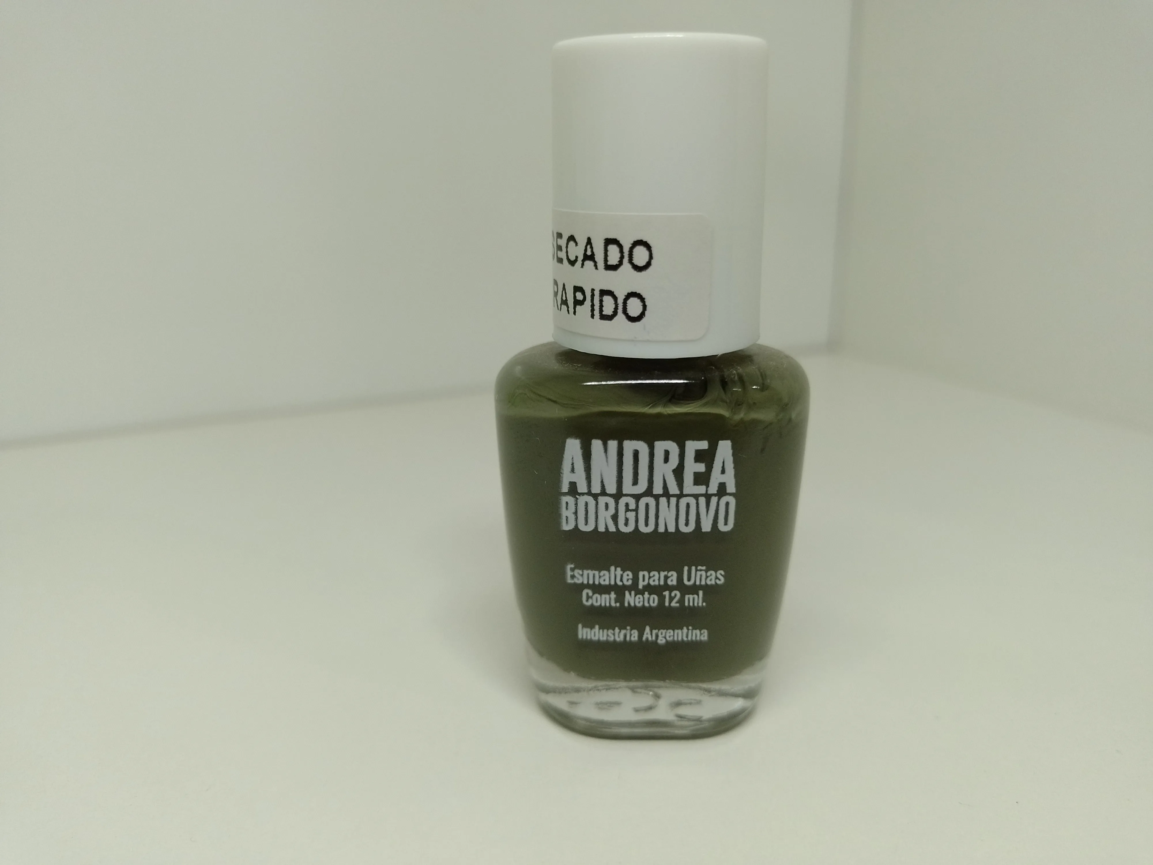 Esmalte Cremoso 8888 Andrea Borgonovo