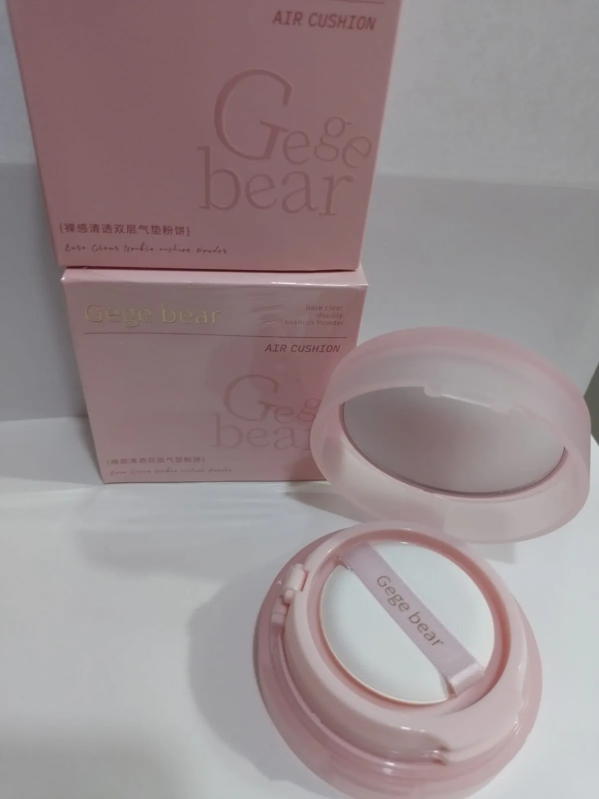 Base compacta líquida  gege bear