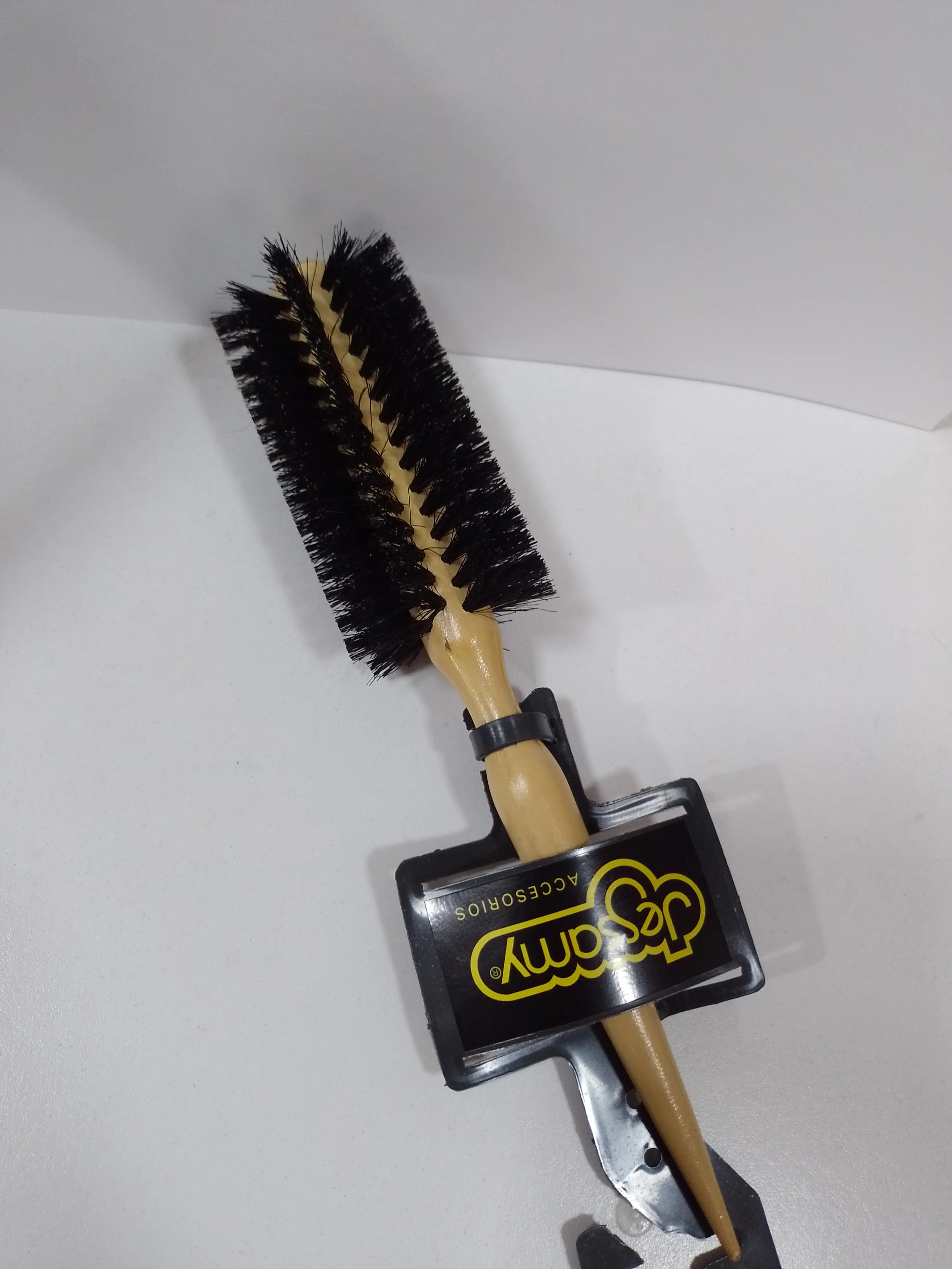 cepillo para brushing madera jessamy
