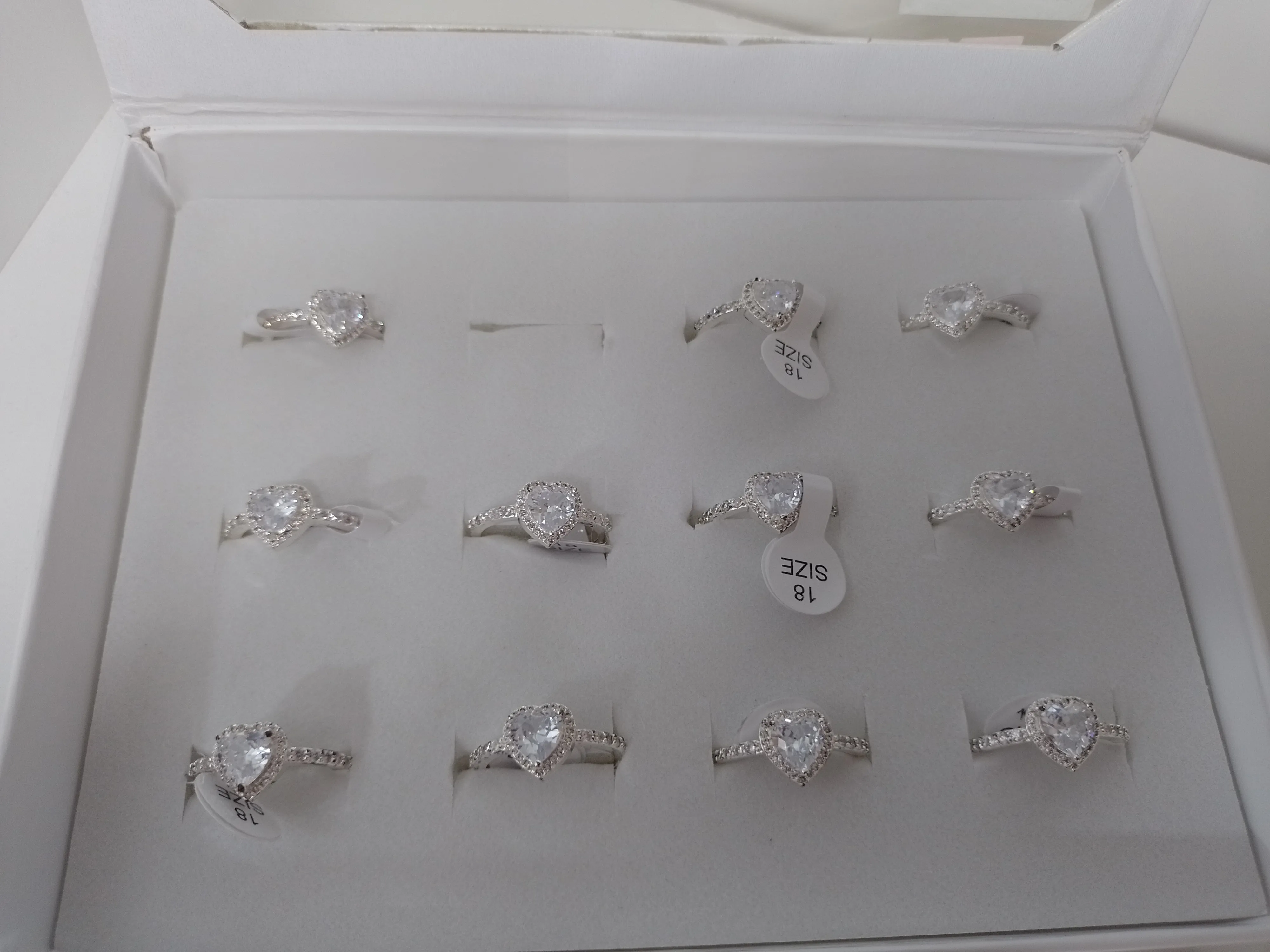 Anillo Acero con Strass Corazon