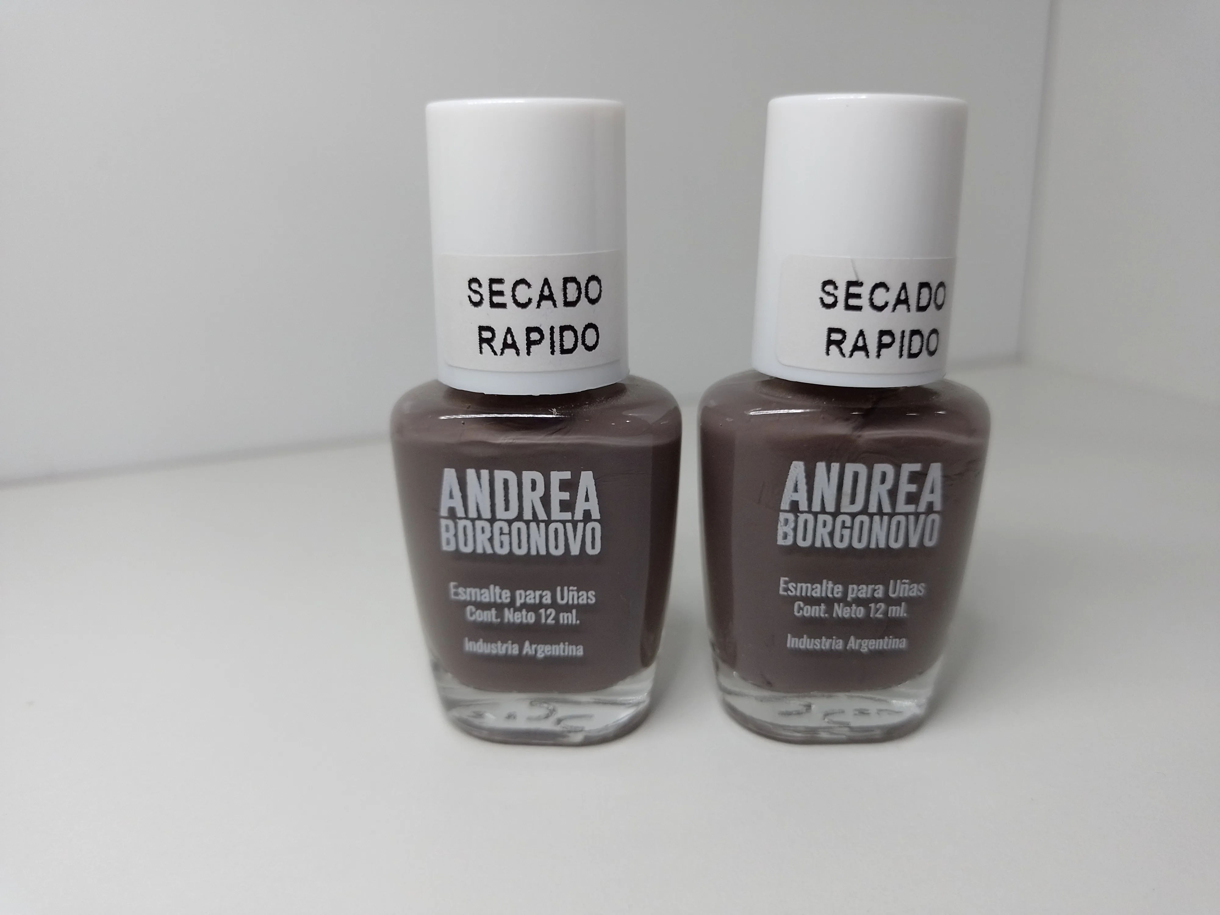 Esmalte Cremoso 37