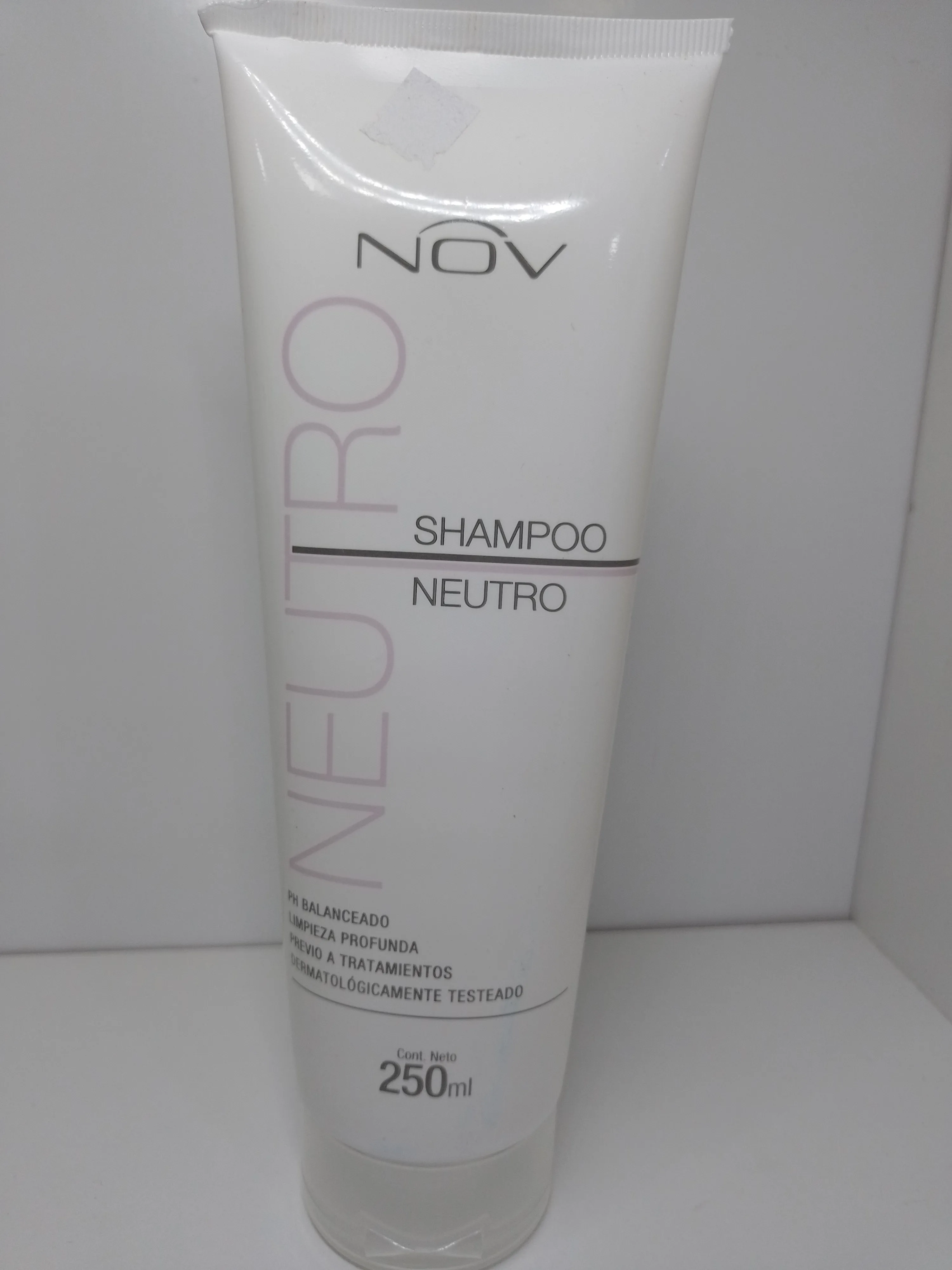 Shampoo Neutro x250ml Nov