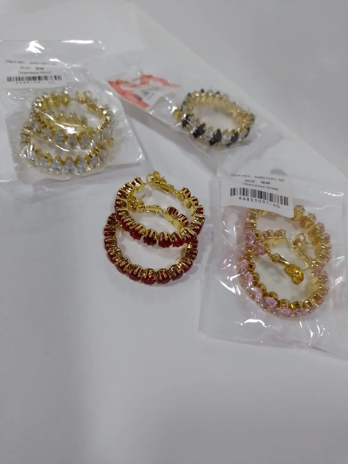 aro argolla con strass colores