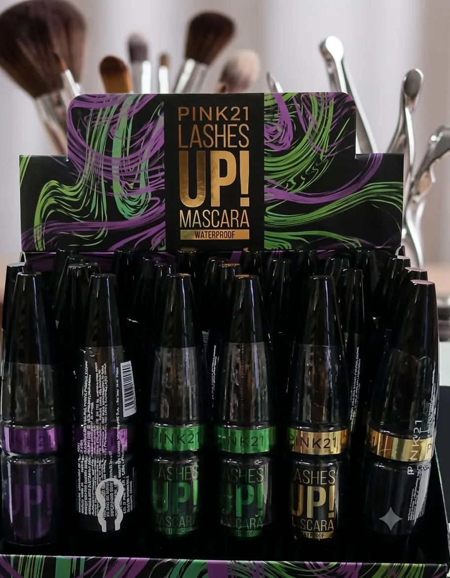 mascara de pestañas pink 21 lashes up