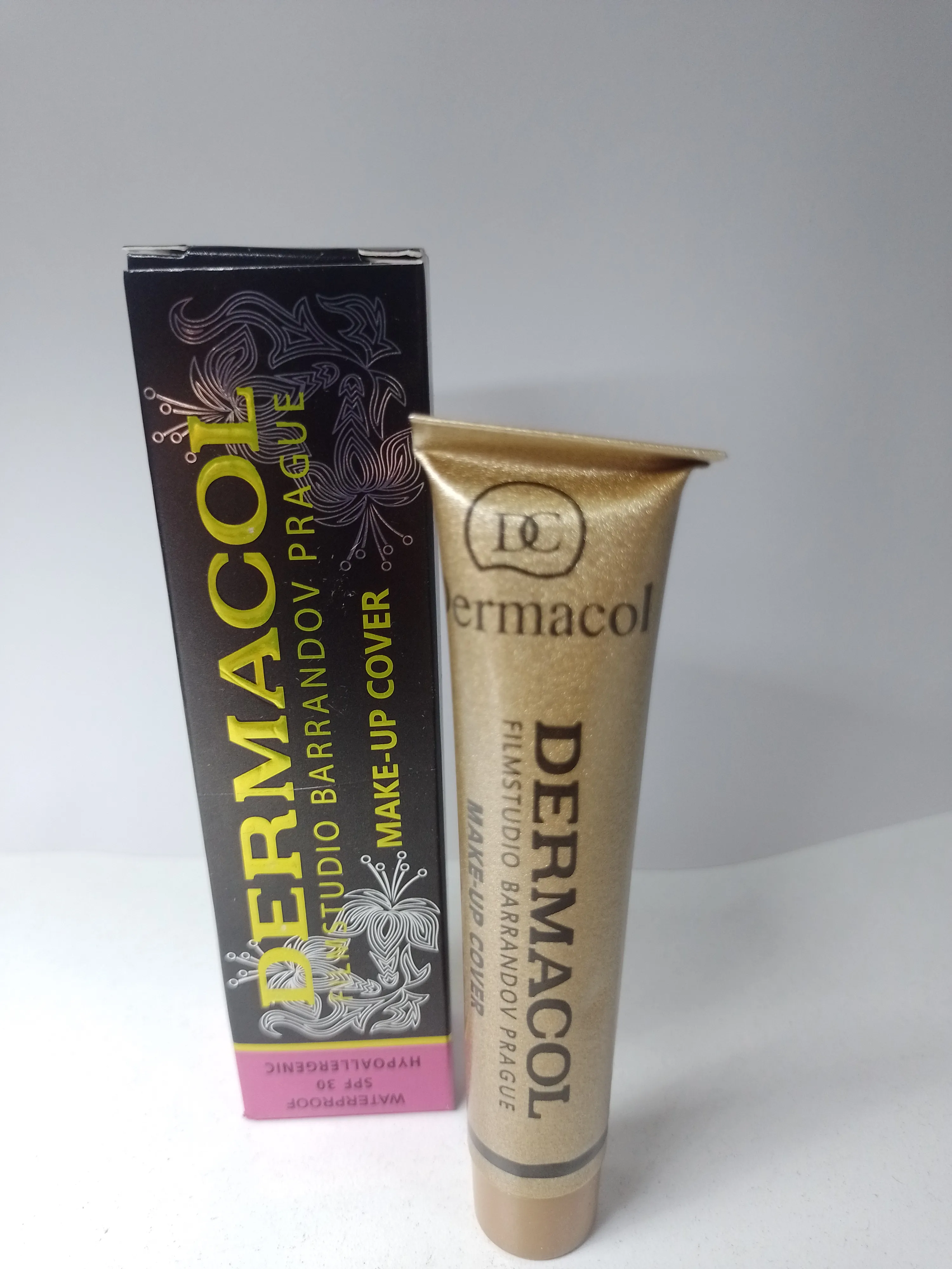 dermacol base ultra coebrtura