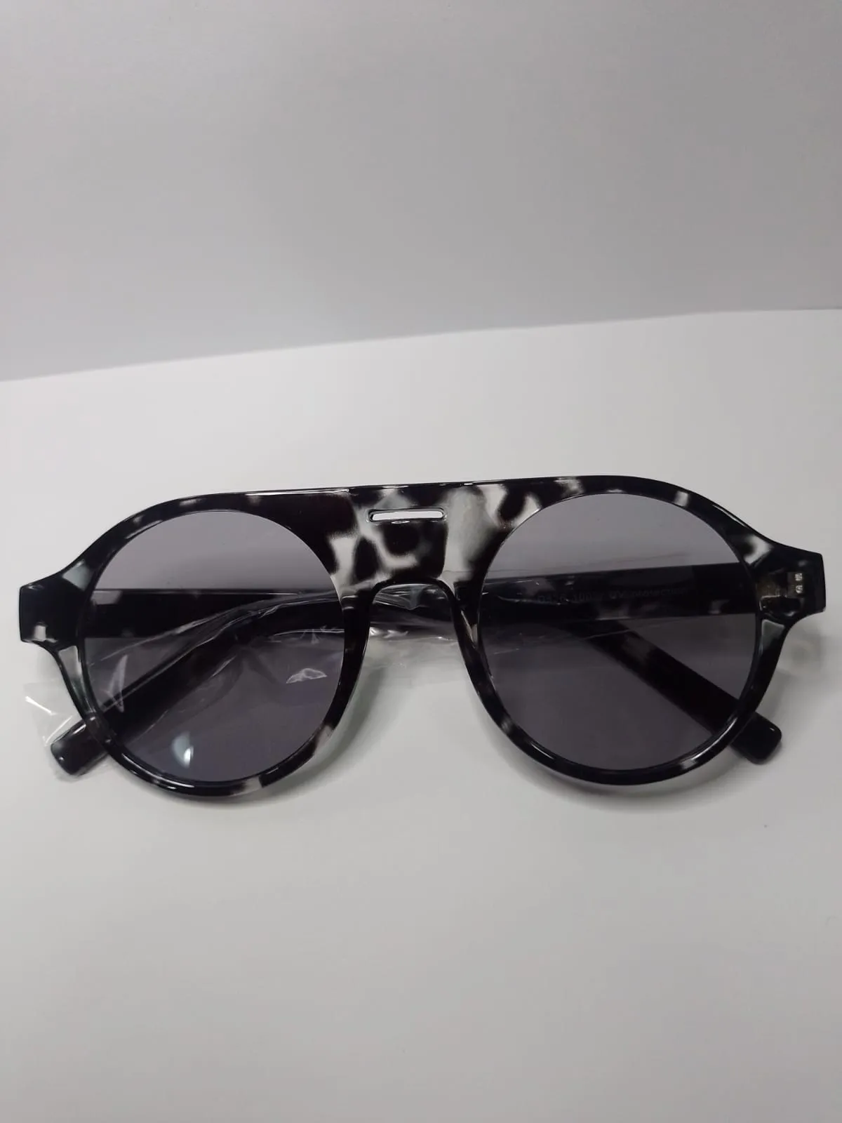 anteojo de sol milano black