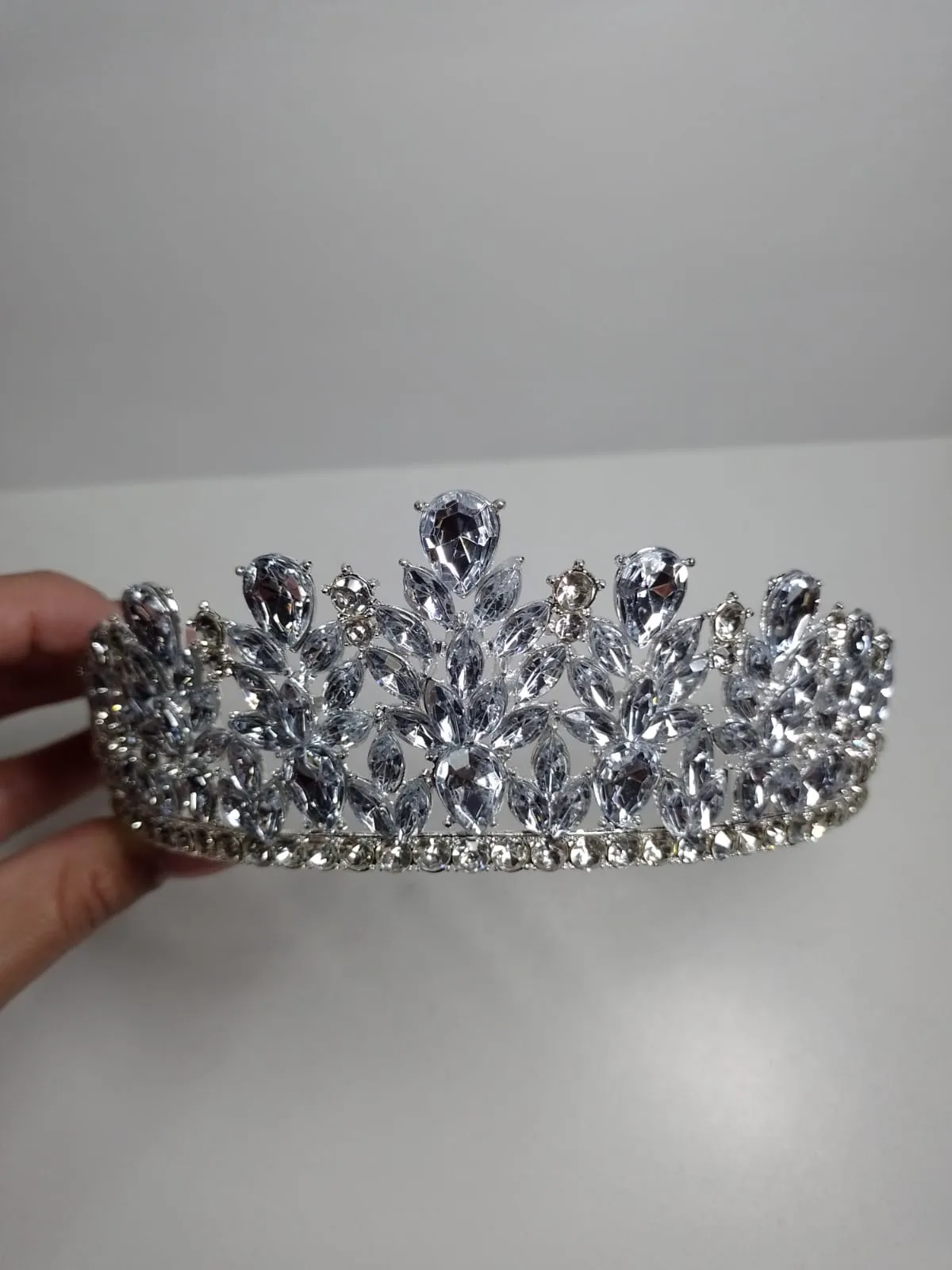 corona plateada
