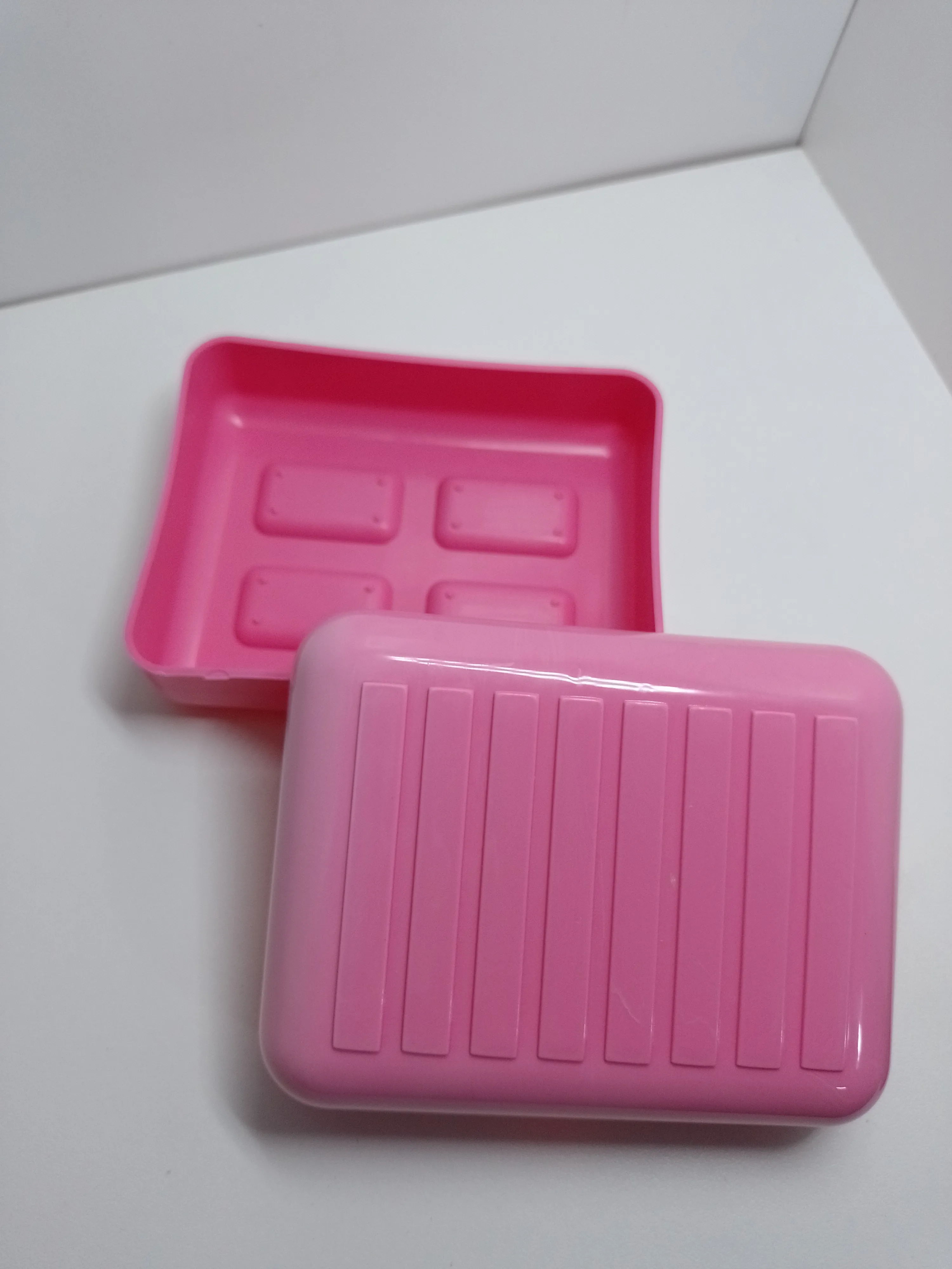 Jabonera Plastica Con Tapa