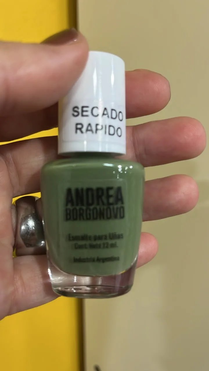 esmalte cremoso 9999 andrea borgonovo