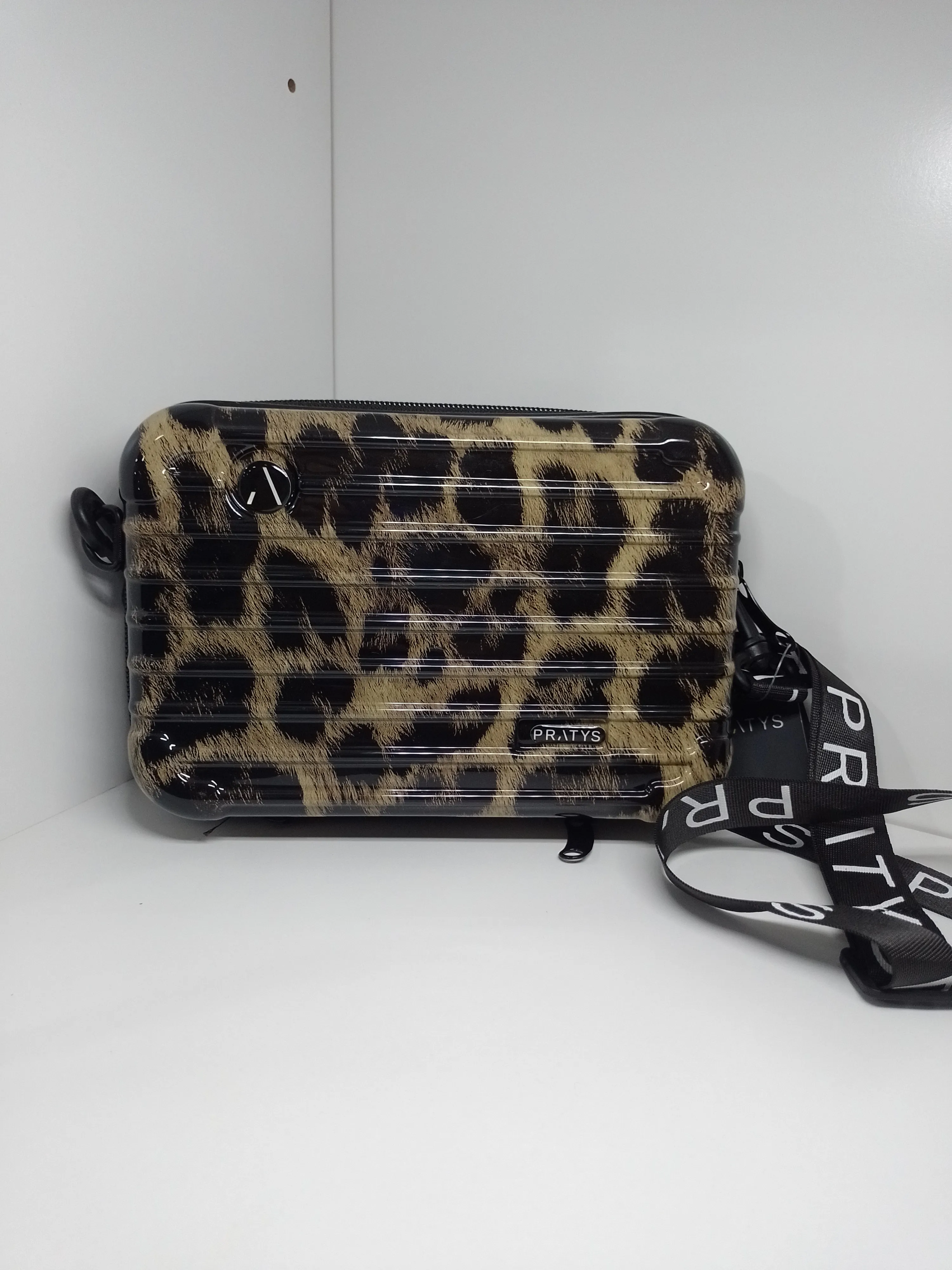 Cartera Camuflada